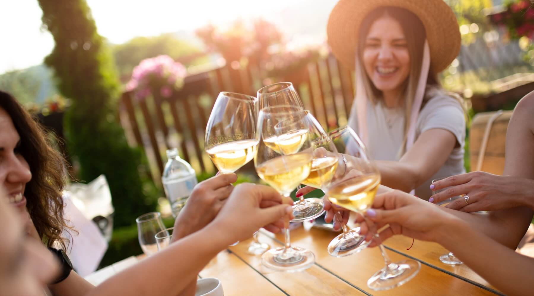 12 Summer Party Wines